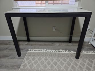 Room & Board Countertop Table