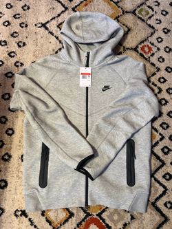 Brand New with Tags Men’s Nike Tech Fleece Jacket Size Large