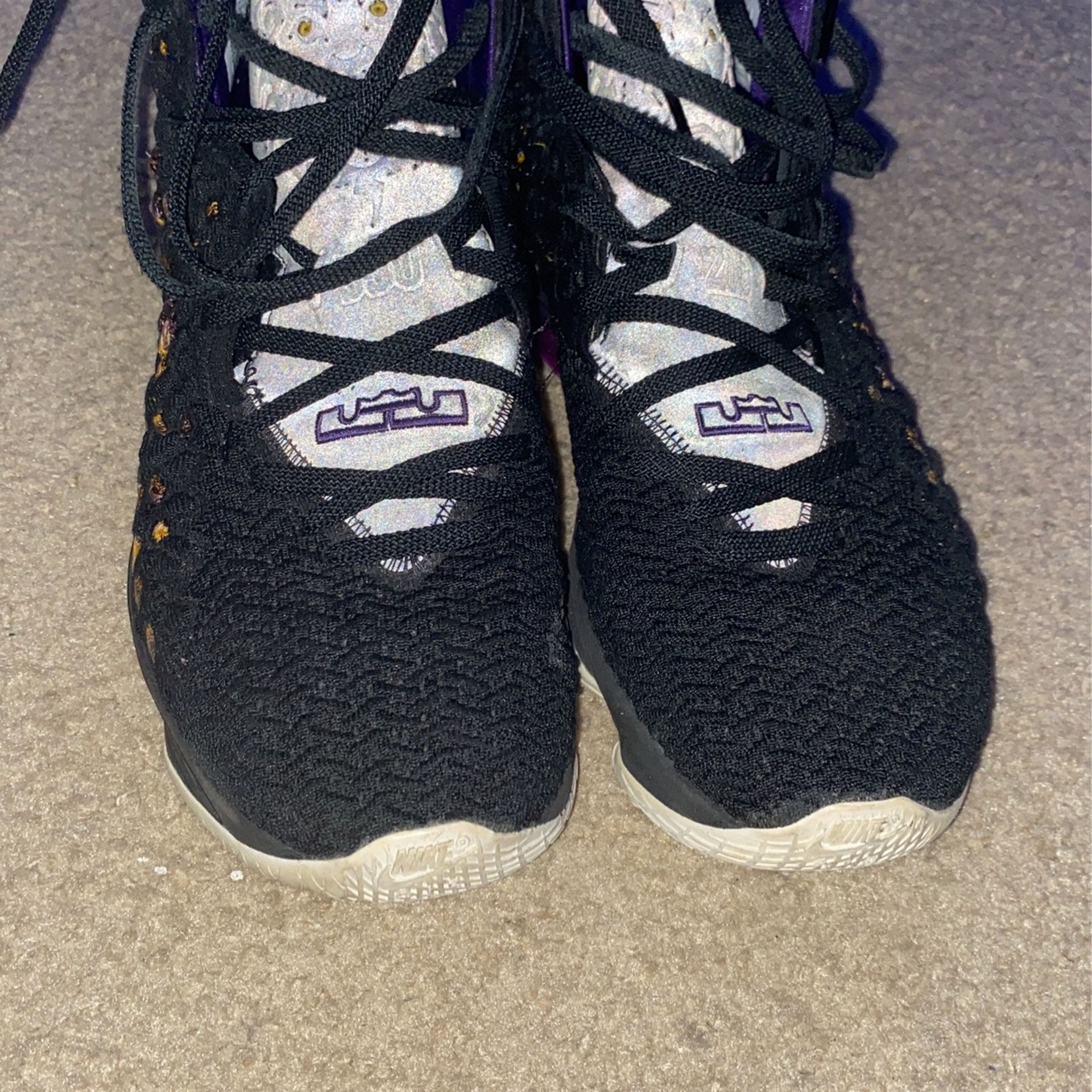 Nike Lebron 17 Lakers Colorway for Sale in Yonkers, NY OfferUp