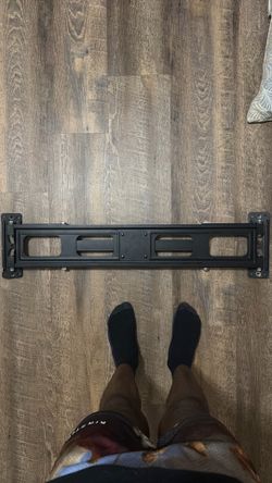 70inch ONN TV Mount (with hardware)
