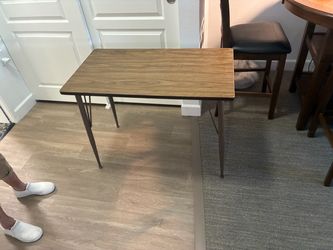 Free table