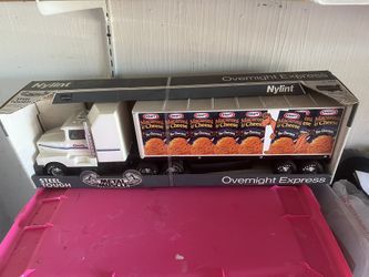 Vintage Nylint Kraft Macaroni & Cheese Pressed Steel Semi Tractor Trailer Truck