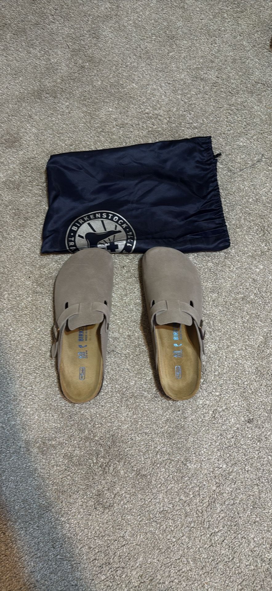 Birkenstock Clogs, Size 10. Mint.