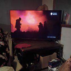 55 Inch Samsung Smart Roku Tv