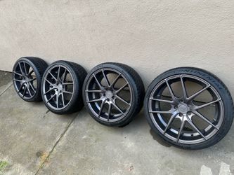 20” Niche wheels 114.3 size