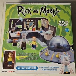 Rick and Morty Spaceship and Garage McFarlane 293pcs Set