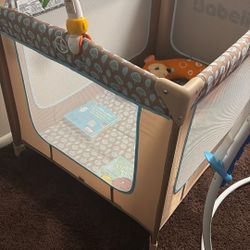 Pack & Play ! Pick Up Is Available!