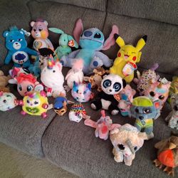 Stuffed animal toys most ty Beanie Babies(about 40) 