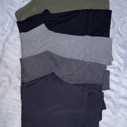 5 Pairs Of Women’s Leggings For $5