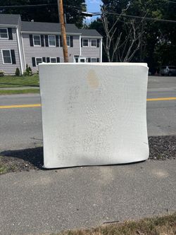 Used King Size Mattress $0