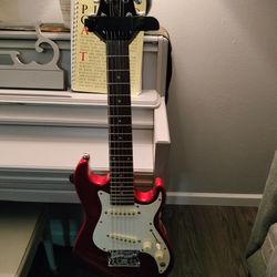 Greg Bennett Samick Malibu Mini Red