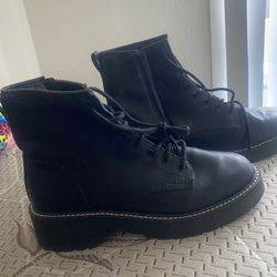 Black Boots