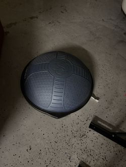 BOSU NexGen Professional Balance Trainer