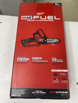 Milwaukee M12 6”  Pruning Saw Kit 