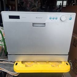 Under Counter dishwasher