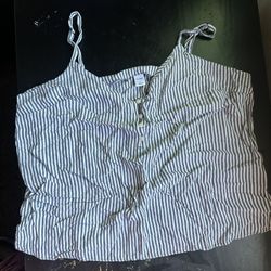 Women’s Clothing 