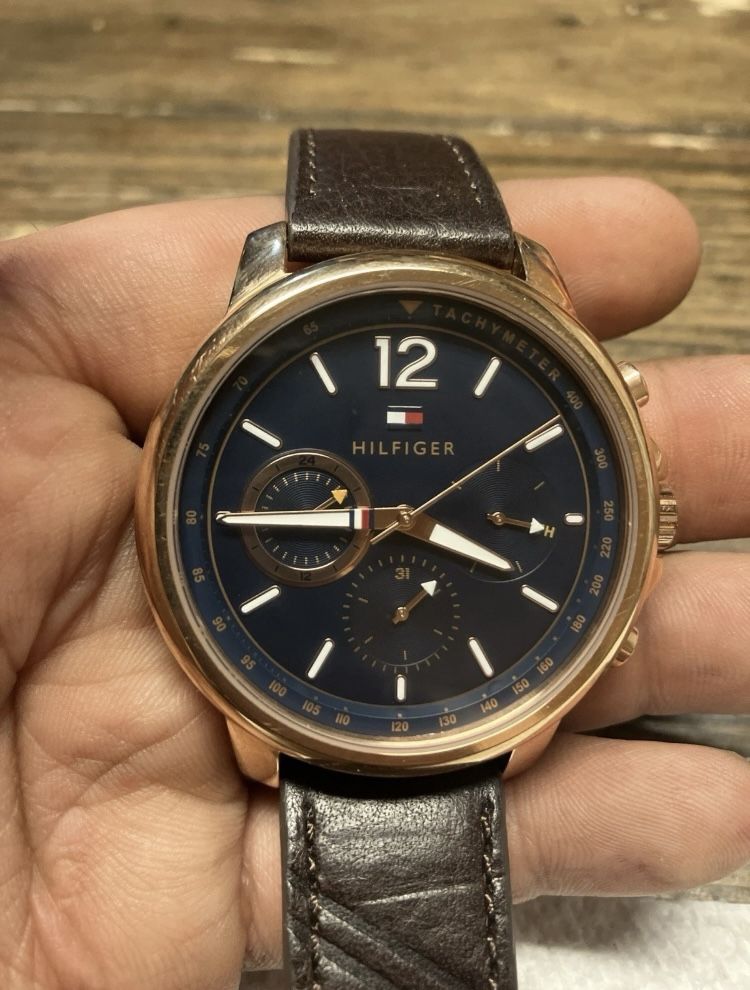 Tommy Hilfiger Men's Original Leather Strap Watch TH.255.1.34.2353