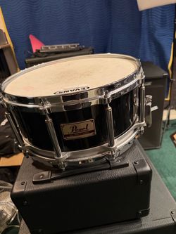 Pearl Snare Drum