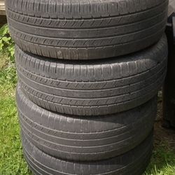 Tire’s(245/60/18)
