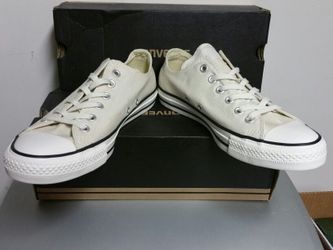 NEW** CONVERSE ALLSTAR UNISEX CHUCKTAYLORS TURTLEDOVE OX BRAND NEW IN BOX 100% AUTHENTIC