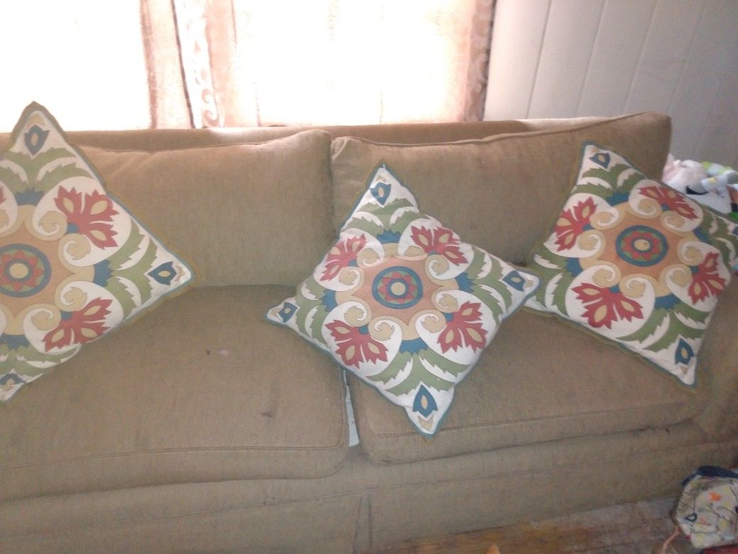 Pier 1 sofa with cushions floral print