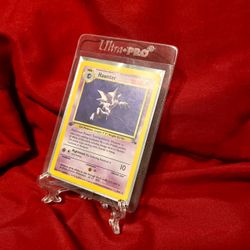 VTG Pokémon Fossil set Holo ‘Hunter’ 1st edition