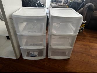 2 Storage Shelf
