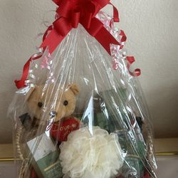 Mother’s Day Gift Basket Aromatherapy Stress Relief Set With I Love You Bear