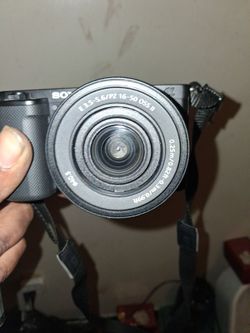 Sony Alpha Mirrorless Camera with 16-50mm Lens
