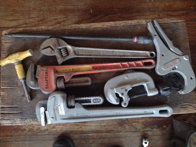 Plumbing Tools 