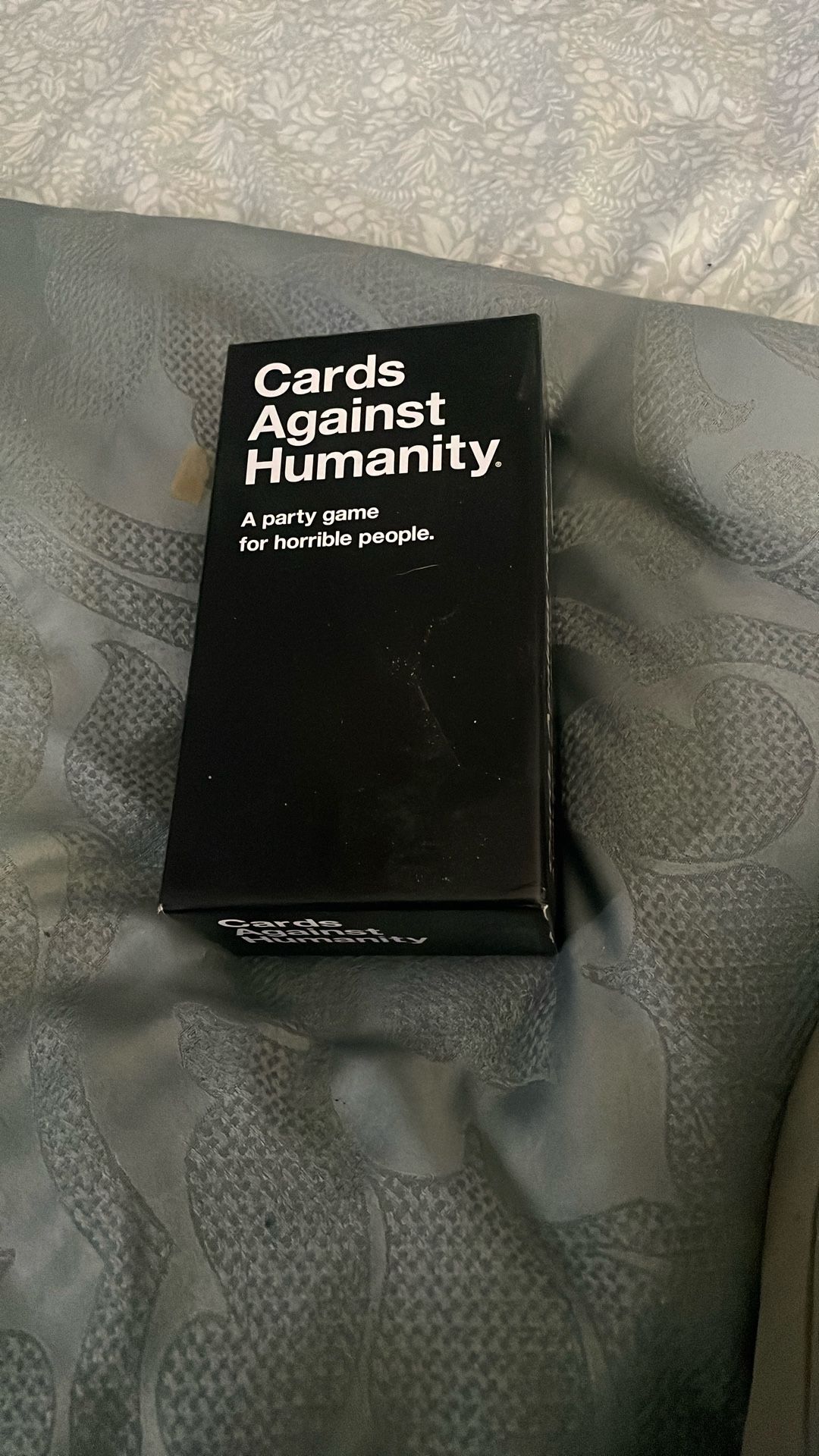 Cards Against Humanity, Complete w/ Box