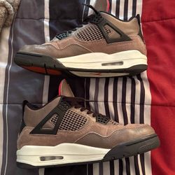 Jordan 4 Taupe Haze