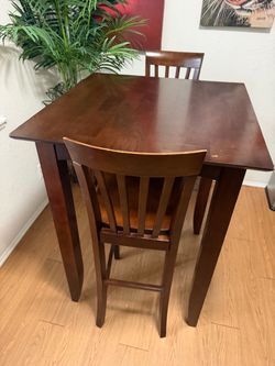 Wood Pub Table with 2 Bar Chairs