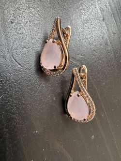 585 14K RG Stamped Rose Gold Tear Drop Ice Pink Zircon Stud Earrings