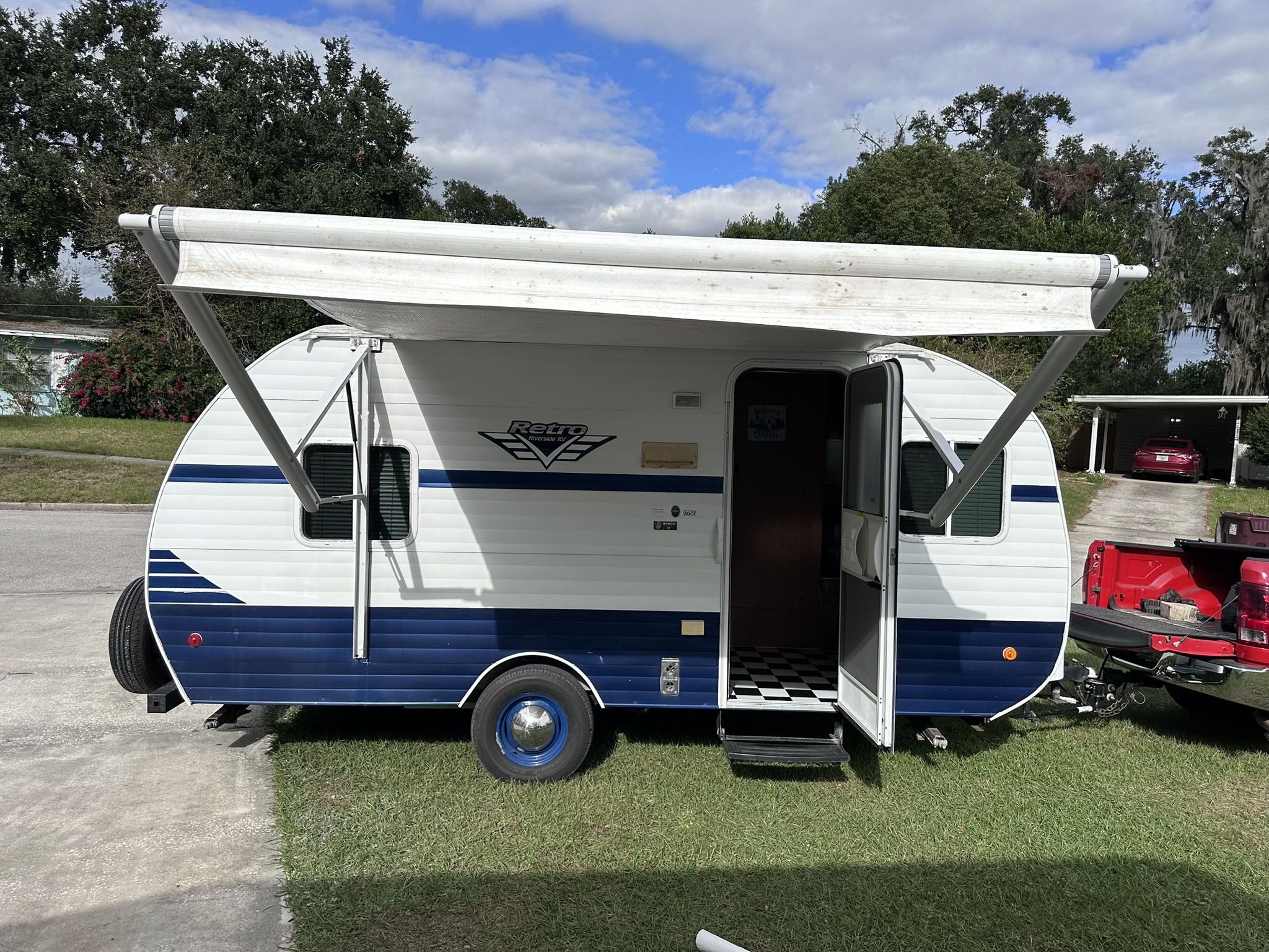 2018 177SE White water, Riverside retro RV