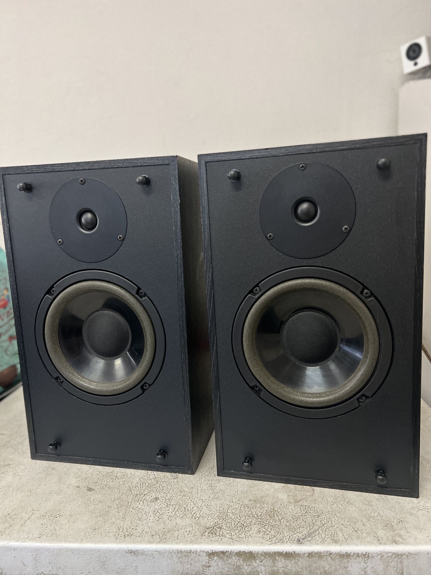 PSB Century 300i Bookshelf Speakers Pair 6.5 In Woofer