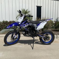 125cc Dirt Bike 