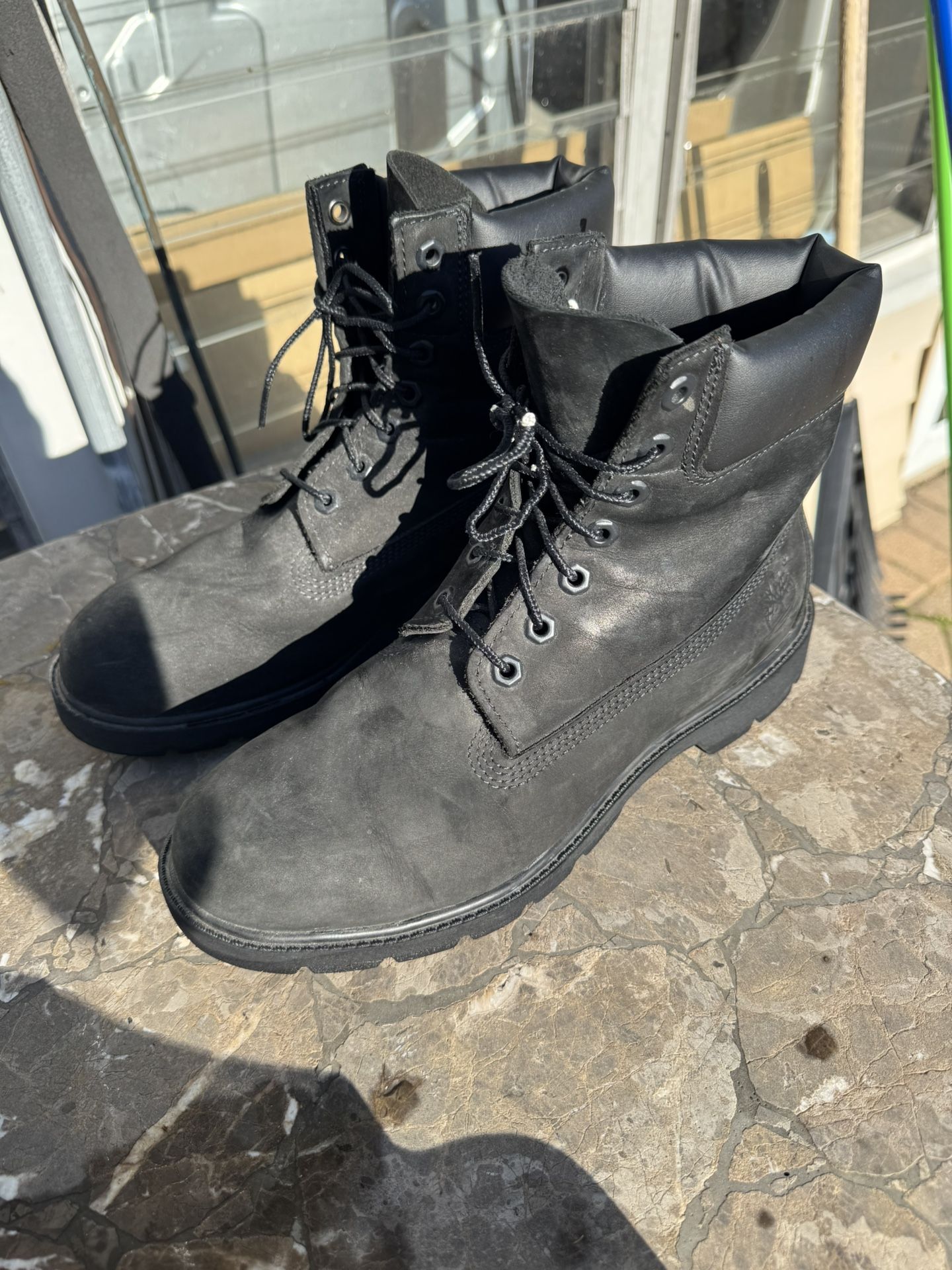 Black Timberland's Size 8.5