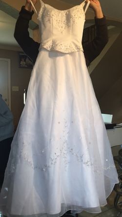 Wedding dress