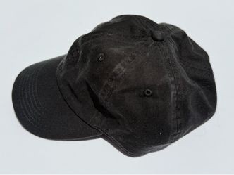 Falari Classic Baseball Cap — Black (Brand New)