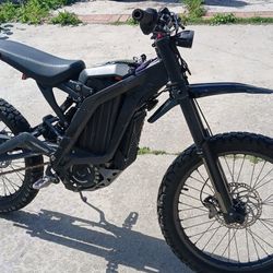 Sur-ron Light Bee Black Edition 