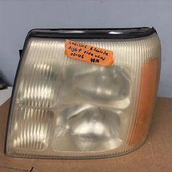 2002’ - 2006’ Cadillac Escalade Drivers Left Side Headlight OEM