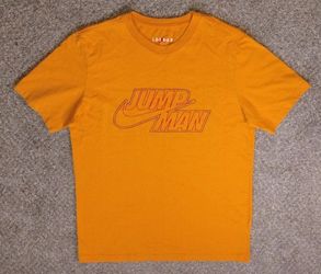 Jordan Men's Orange Tshirt Size: M