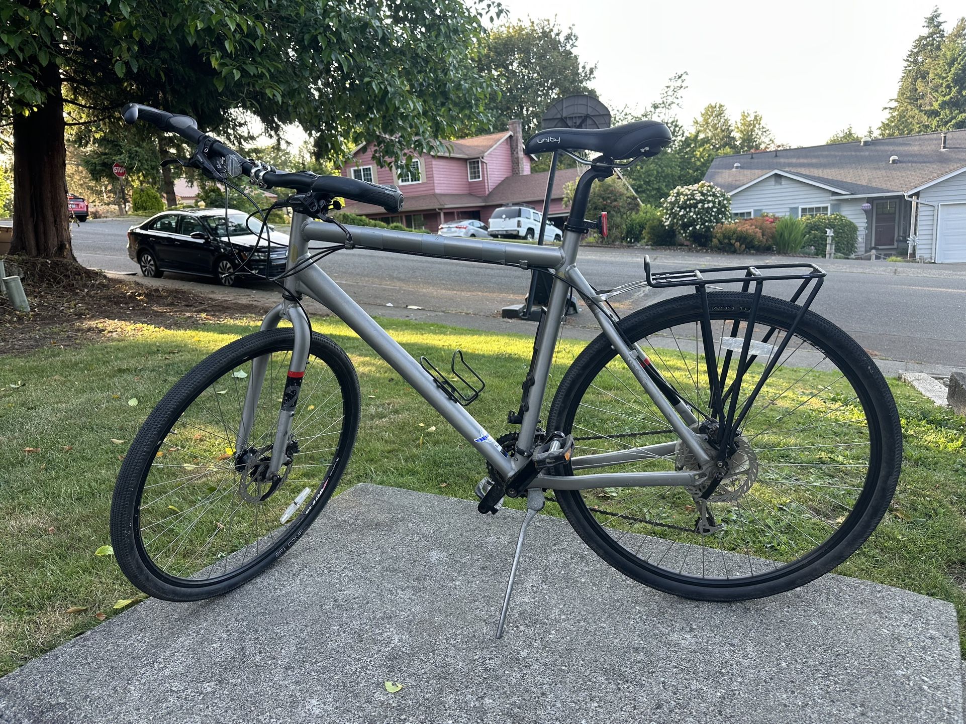 Giant Seek 2 Bike