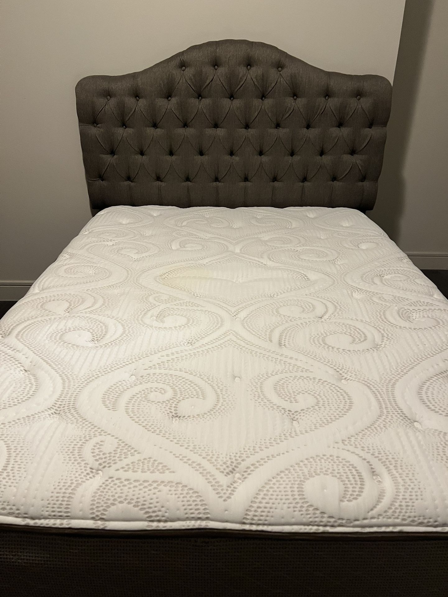 Headboard and Bed Frame - Queen