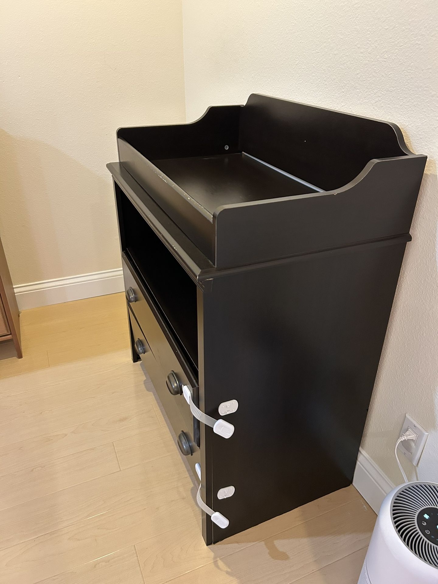 Free Baby Changing Table