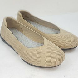 Skechers Women's Cloudsteppers Beige Ballet Flats 44882 Size 9W