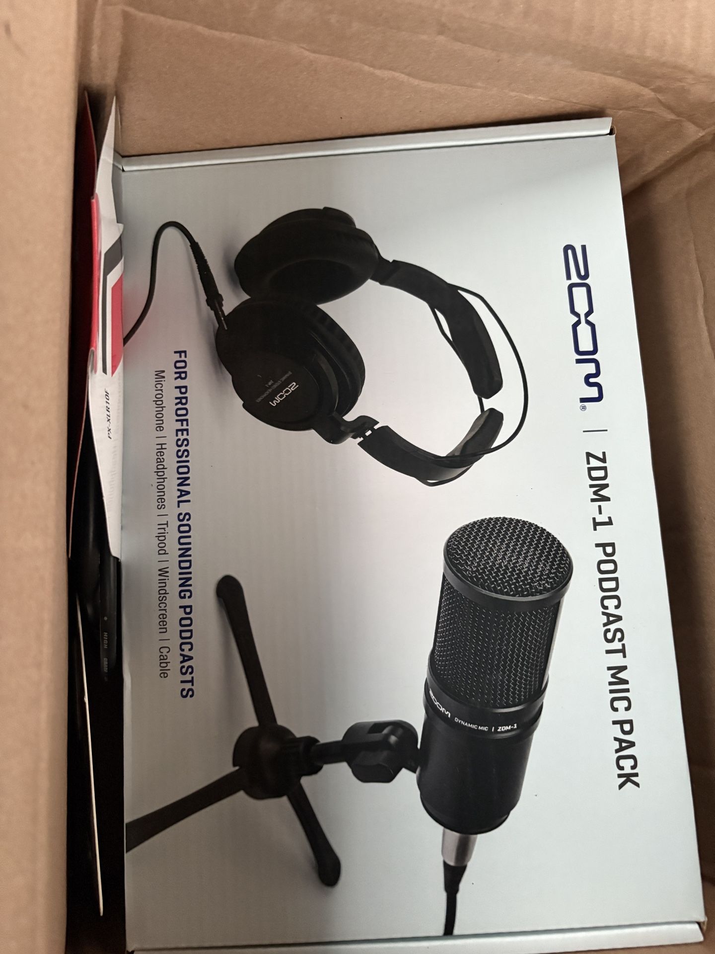 Zoom ZDM-1 Podcast Mic Pack