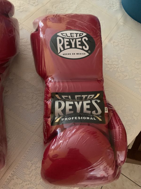Cleto Reyes Boxing Gloves for Sale in Katy, TX - OfferUp