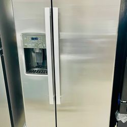 🔥🔥33” GE Side By Side Refrigerator 